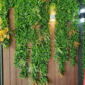 عشب جداري للأسطح بالرياض